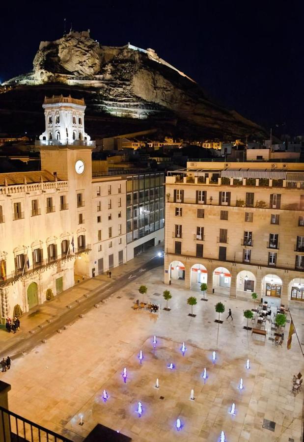 Town Hall Suite Alicante Exterior photo