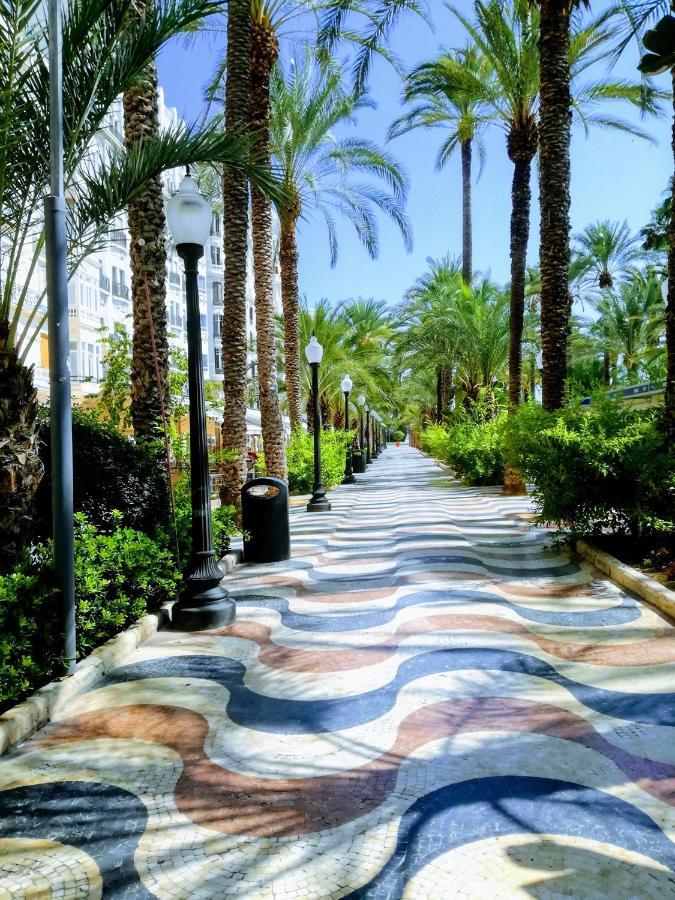 Town Hall Suite Alicante Exterior photo